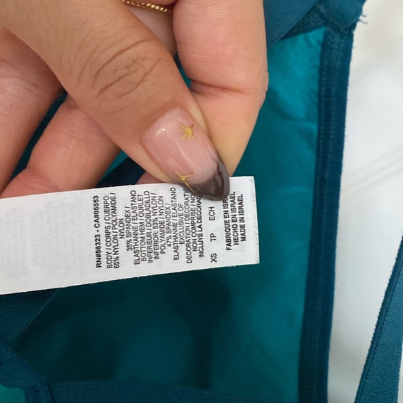 Nike Criss Cross Sports Bra (XS) - Picture 3 of 3